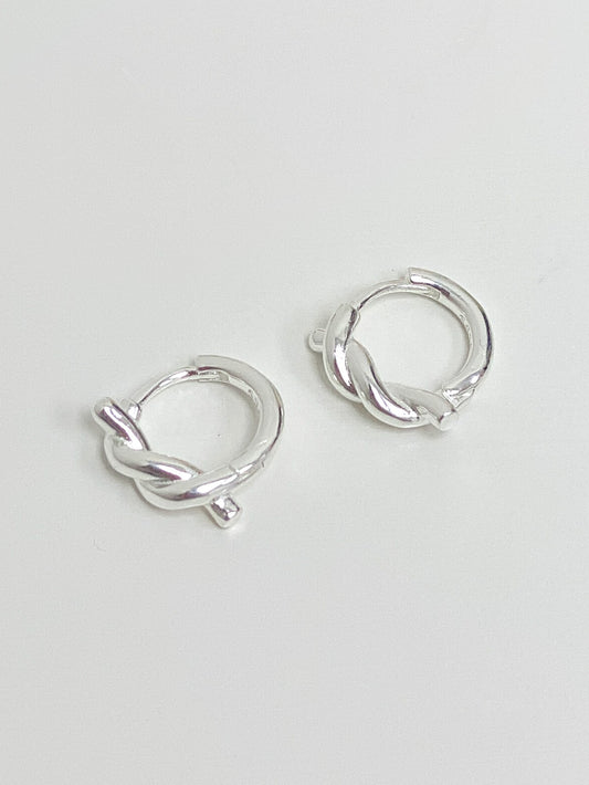 Knot One Touch Earrings