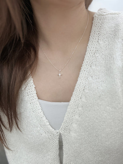 Glint Necklace