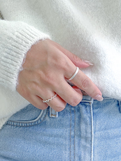 Simple Ball Ring