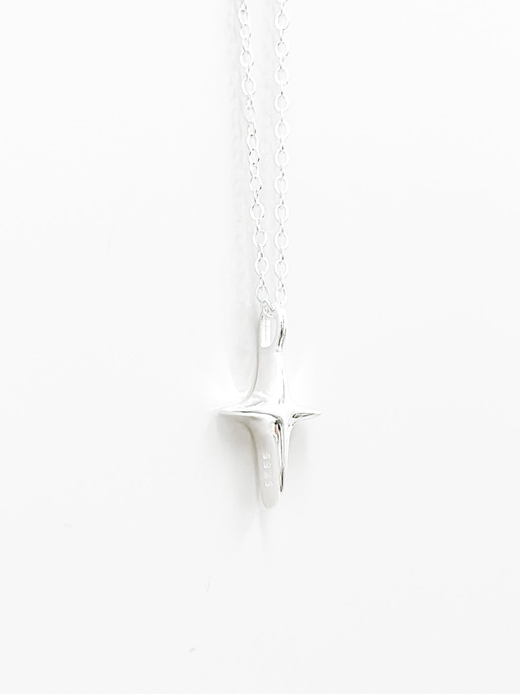 Glint Necklace