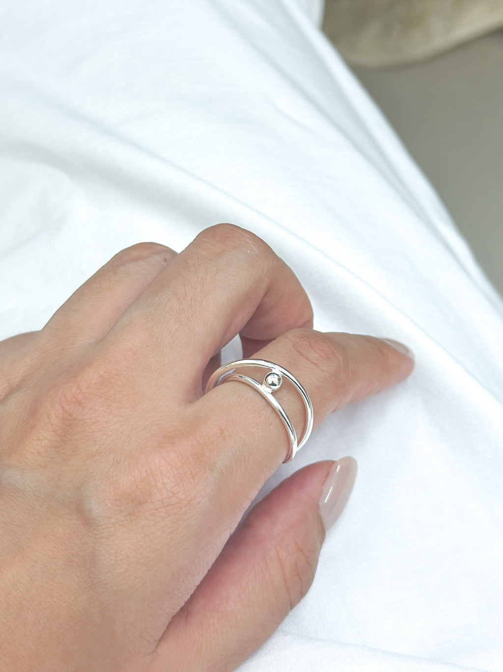 Layer Ball Ring