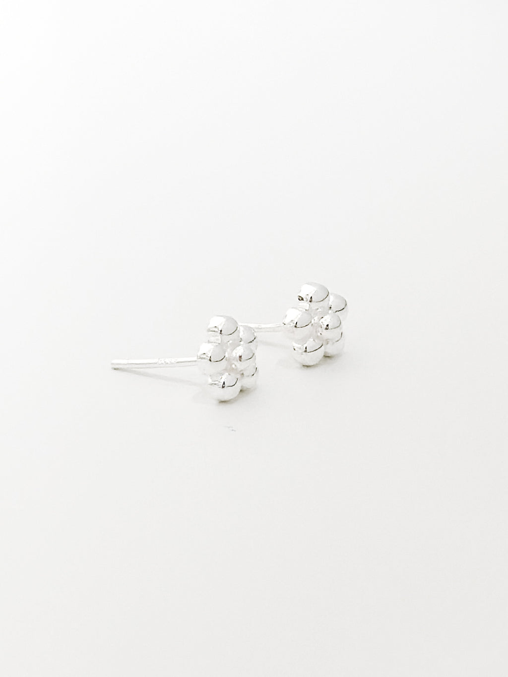 Dot Flower Earrings