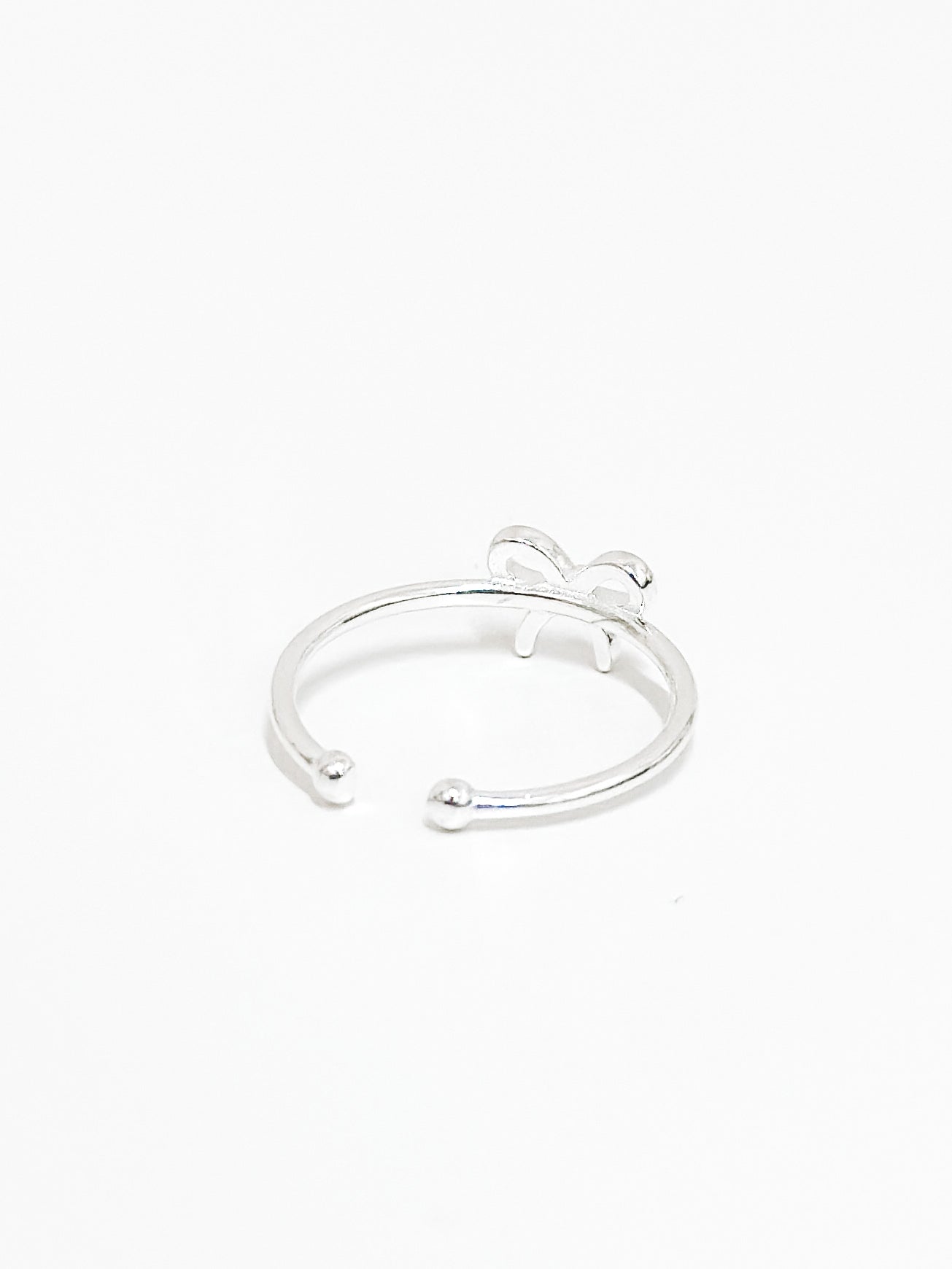 Fine Ribbon Ring