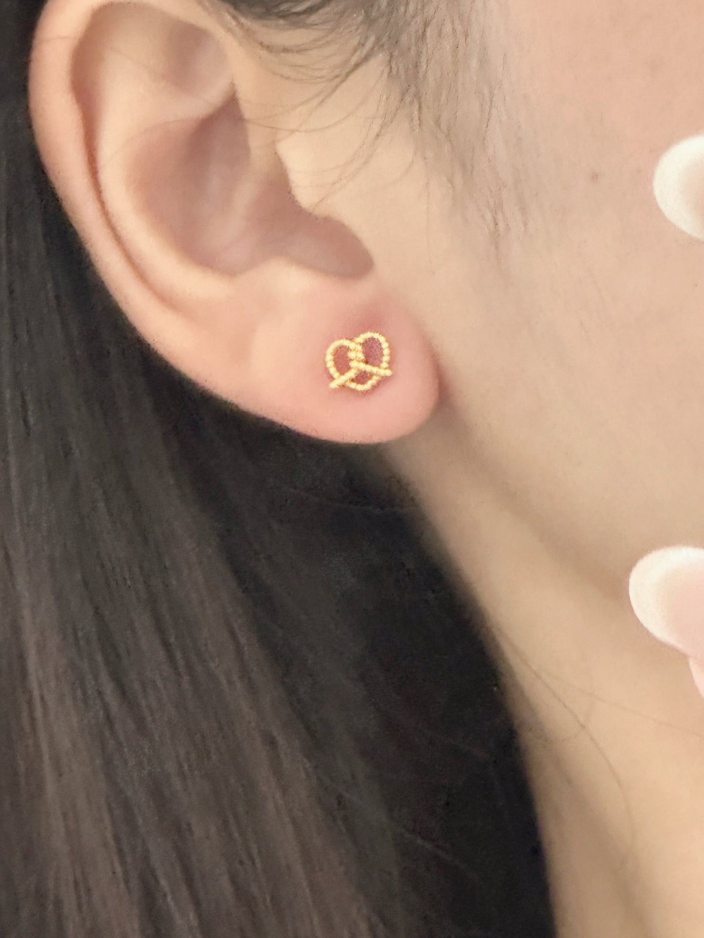 Pretzel Earrings