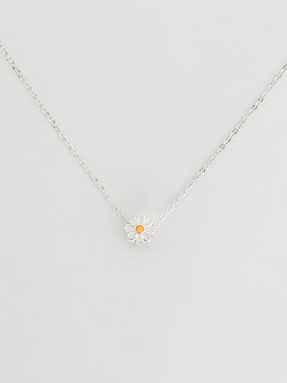 Daisy Necklace