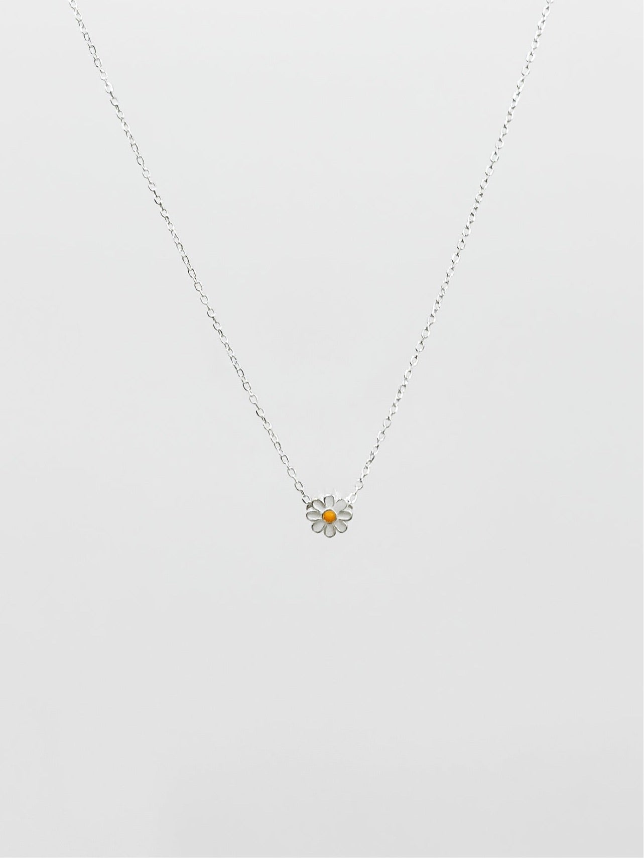 Daisy Necklace