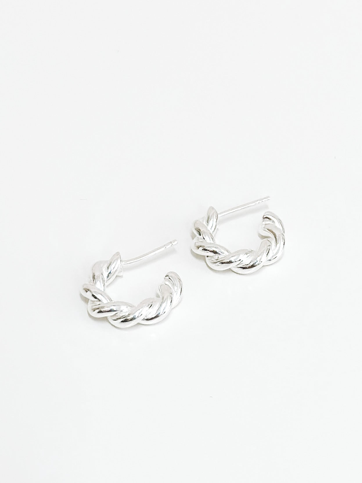 Plump Twist Earrings