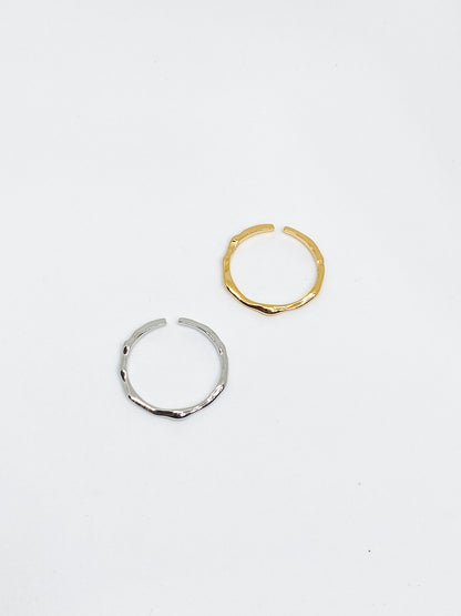 Thin Wave Ring