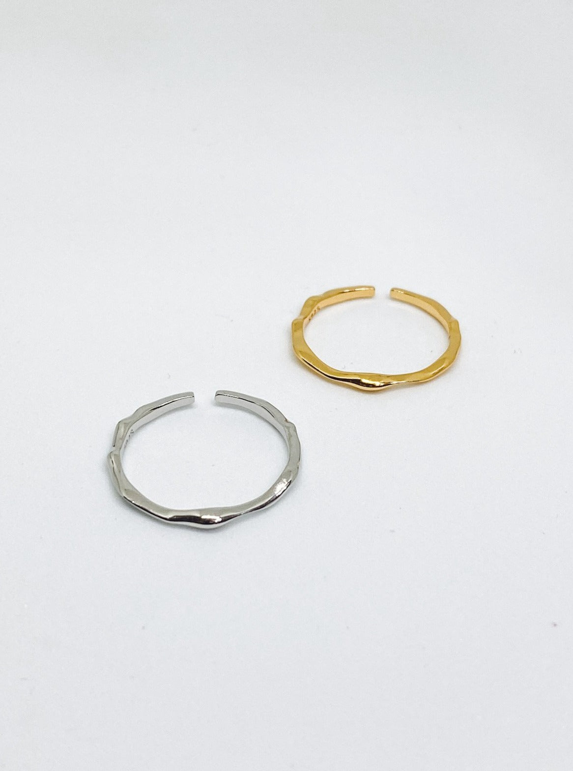 Thin Wave Ring