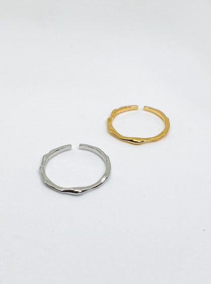 Thin Wave Ring