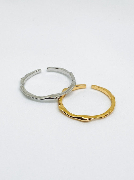 Thin Wave Ring