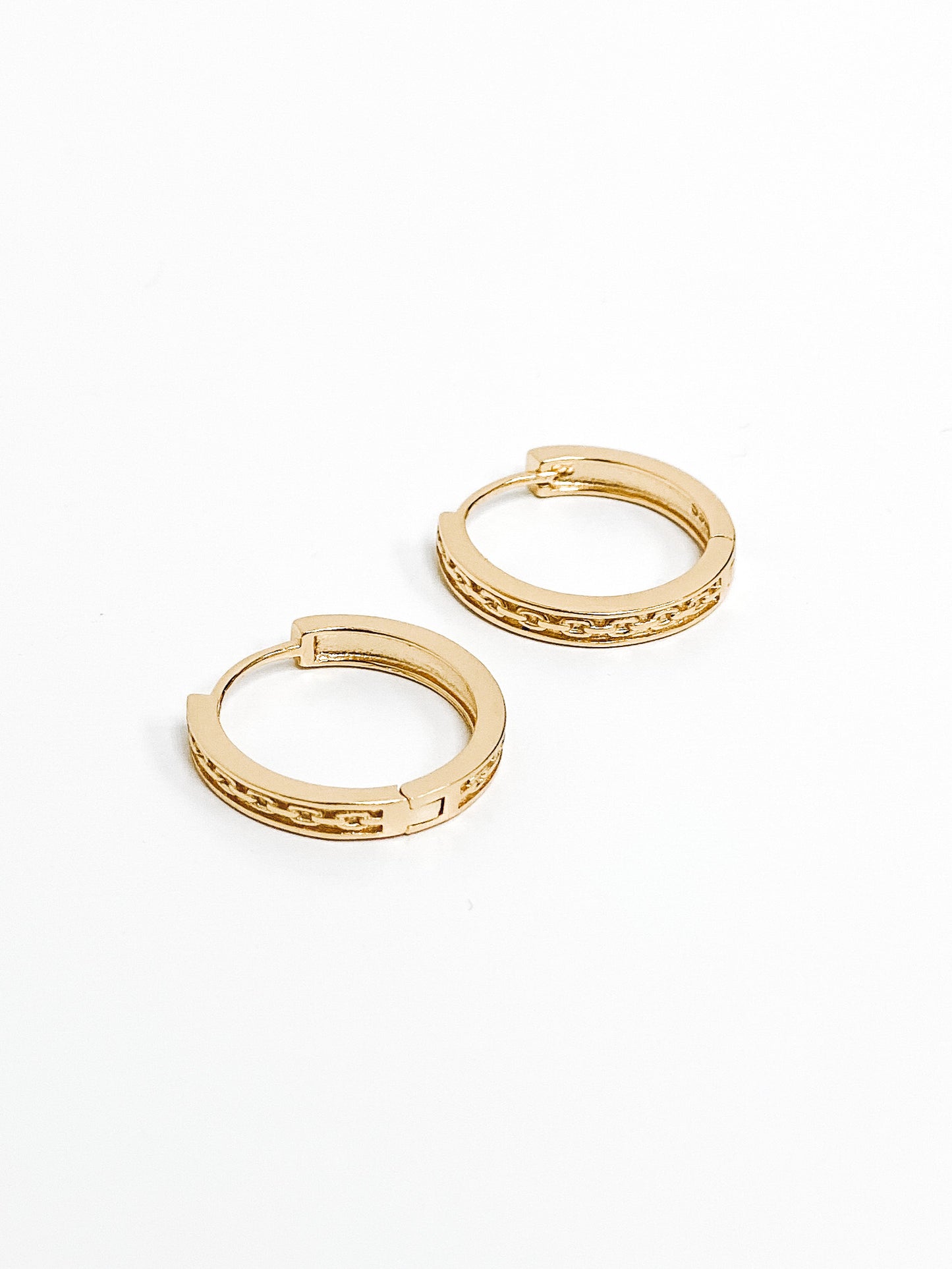 Chain Huggie Hoop Earrings