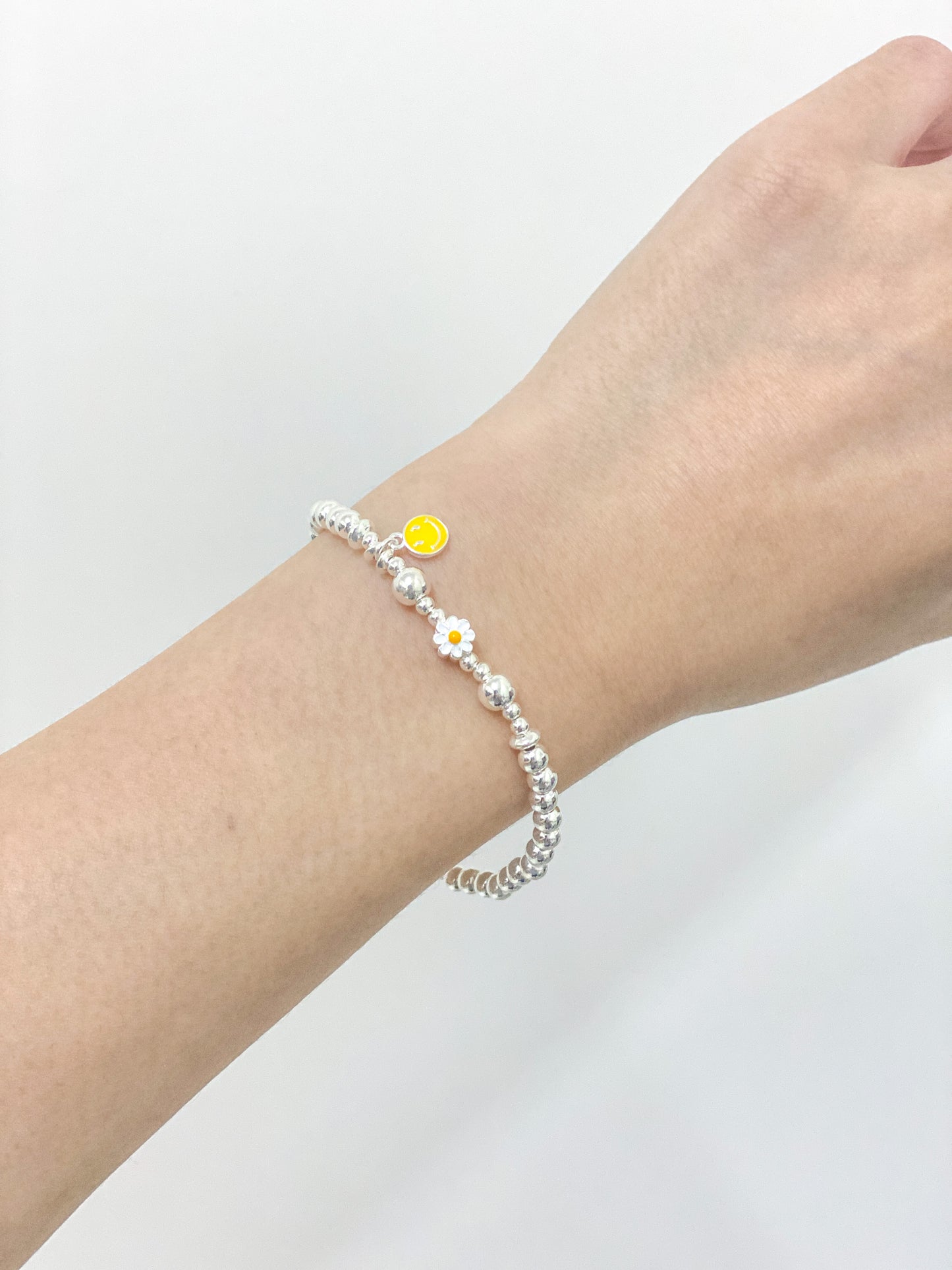 (福利款)Smile Face With Daisy Bracelet