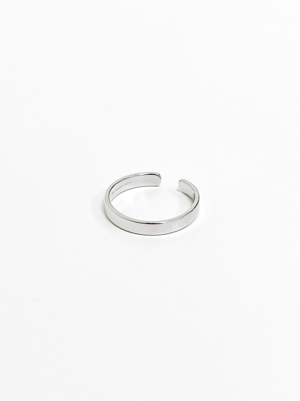 Thin Glossy Ring