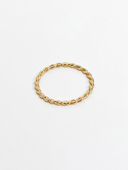 Thin Twist Ring #1